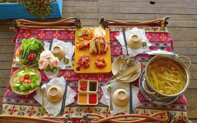 Cloud9 & Cloud View Glamping