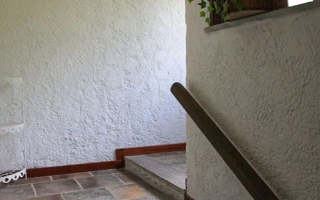 Chalet sul lago Hotel In Montagna