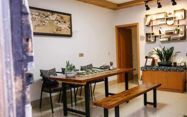 Wuzhen Jingyou Inn