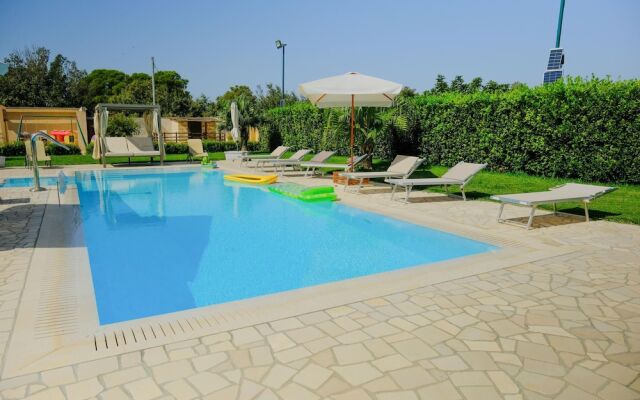 Bungalow Felicità 2 With Pool