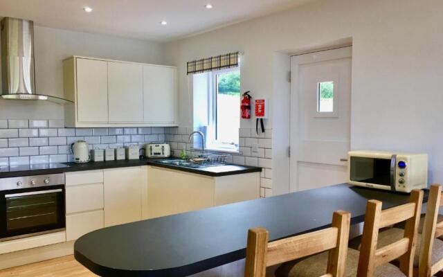 Blackdown Views - New 6 Bedroom Eco House