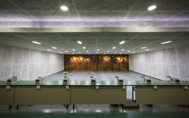 OYO 10881 Hotel Club 29