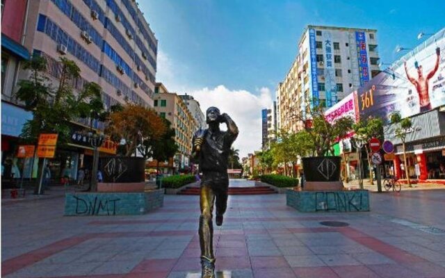 Hanting Zhanjiang Pedestrian Street