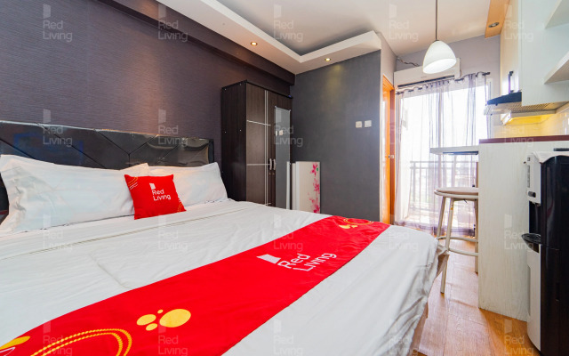 Redliving Apartemen Cinere resort - Gold Room