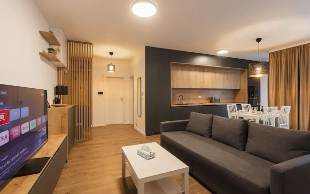 Zoe Apartment