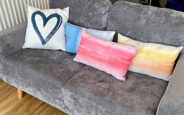 Spacious Flat in Birmingham City - Free Parking