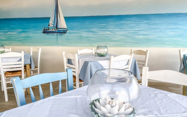 Melina Beach Hotel