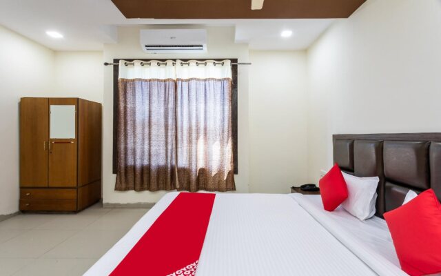 Hotel Maple Blue By OYO Rooms