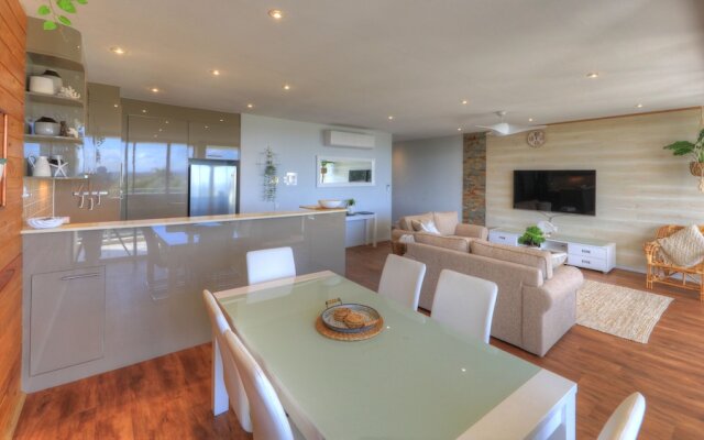 The Dunes Cotton Tree