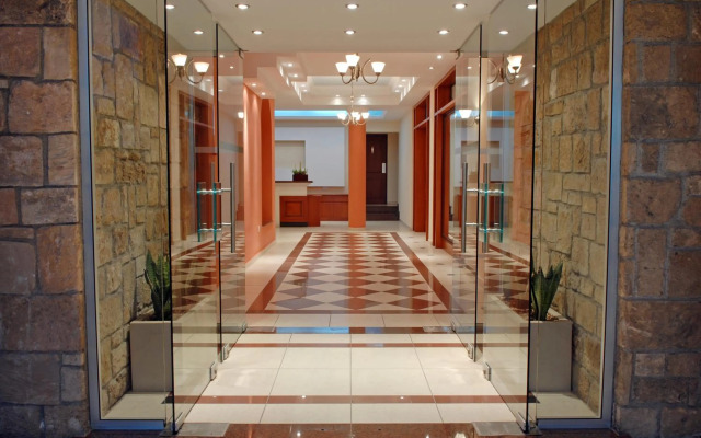 Pyramos Hotel