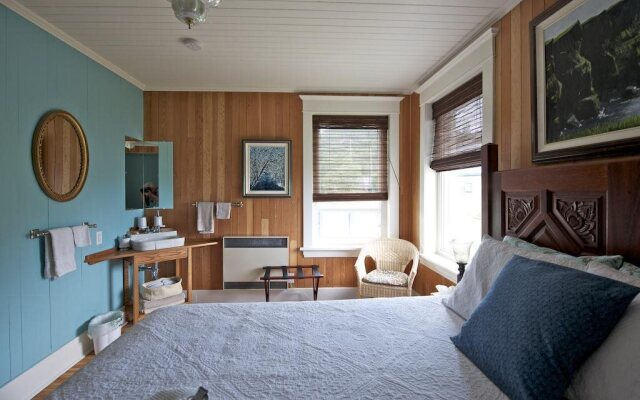 Turquoiz Café, Gîte et Galerie d'Art