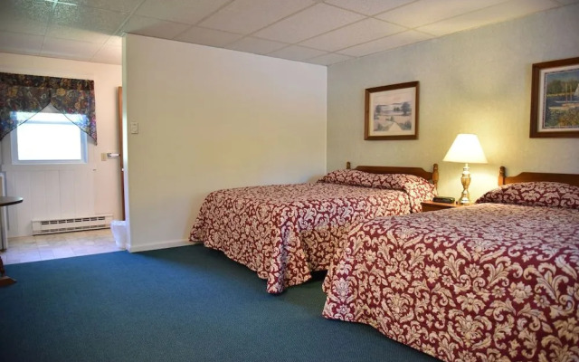 Acadia Pines Motel