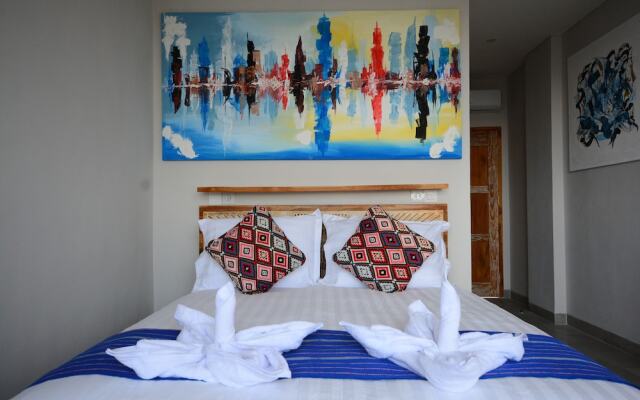 Harbour Komodo Hotel