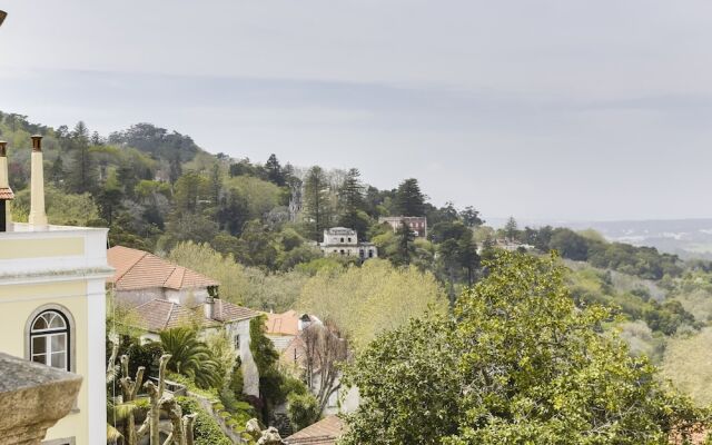 LUXa Charmhouse Hotel