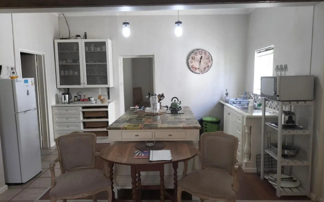 Olive and Vine Farm Cottage