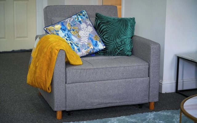 Cosy Luxury Apartment in Milton Keynes