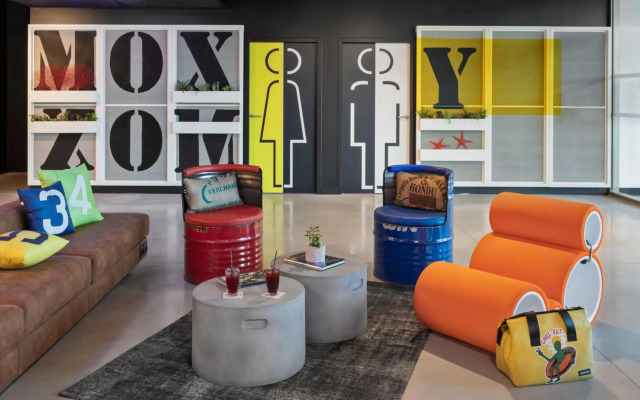 Moxy La Ciotat