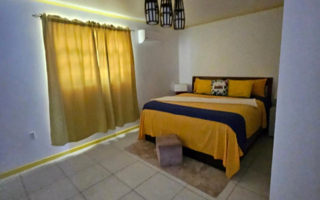 Villa Raven`s Paradise (Gris)