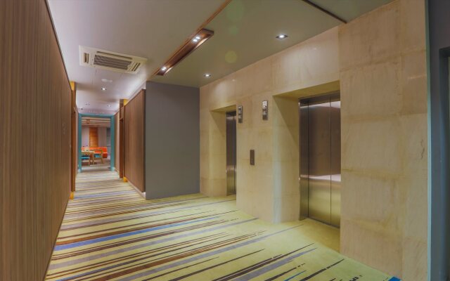 The Link Yangon Boutique Hotel