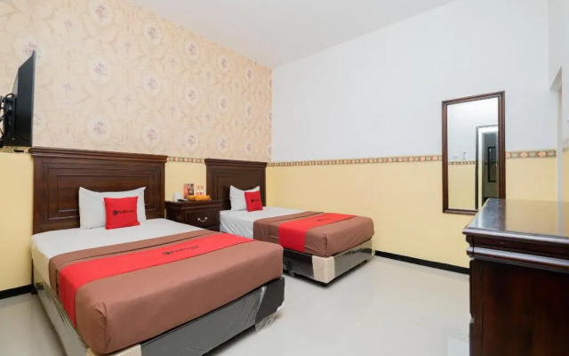 RedDoorz near Taman Krida Budaya Malang