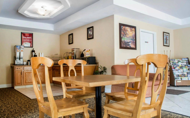 Econo Lodge Bradford