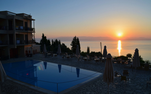 Mitsis Belvedere