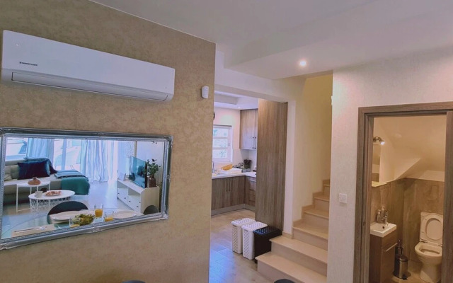 Downtown Retreat by STAY Bnb