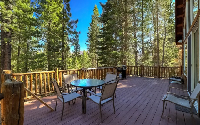 The Lodge on Oaxaco - Epic Man Cave / Billiard Room