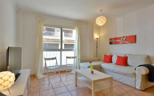 28 Townhouse 200mts from sea/beach