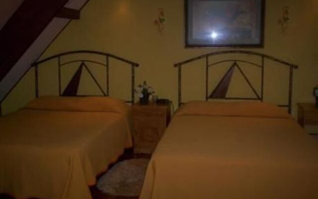 Hotel La Pyramide