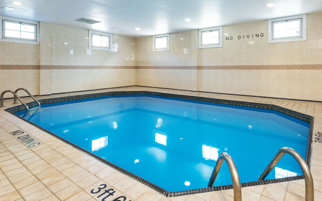 Quality Inn Downtown Inner Harbour