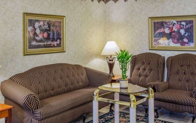 Econo Lodge Villa Rica