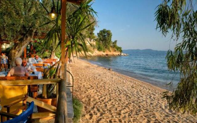 Hotel Apartments Sikia II