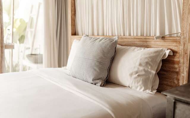 Santai Beach House