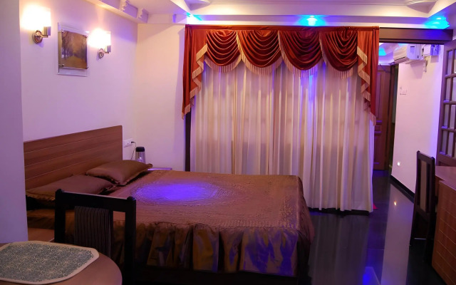 Hotel Royal Sathyam