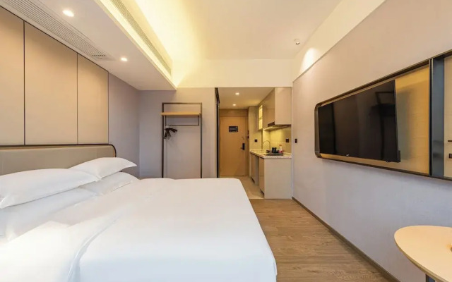Poltton International Apartment - Guangzhou Knowledge City Wangcun Subway Station
