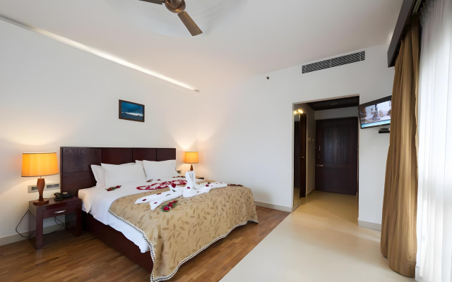 No. 18 Hotel