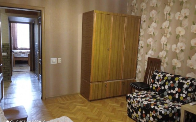 Apartments on 47 Dzerzhinsky Street