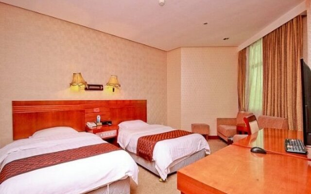 KMC Holiday Hotel