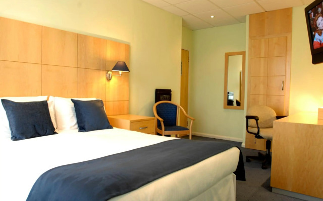Lysses House Hotel