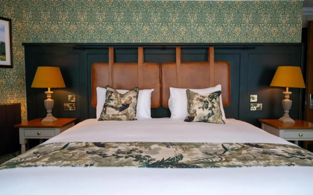 Wheatsheaf Hotel by Chef & Brewer Collection