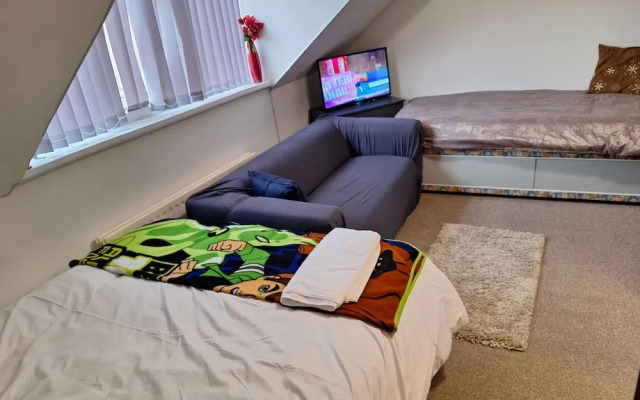 WoodHus Executive Double Room  6