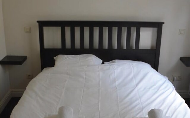 Saint Pauls Suite 2