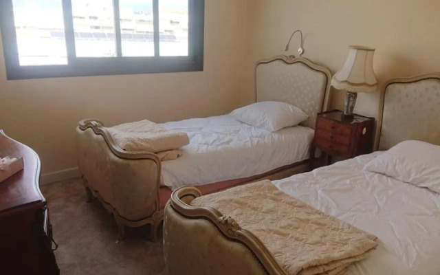 Spacious 70 M Flat with Balcony And Sea View!