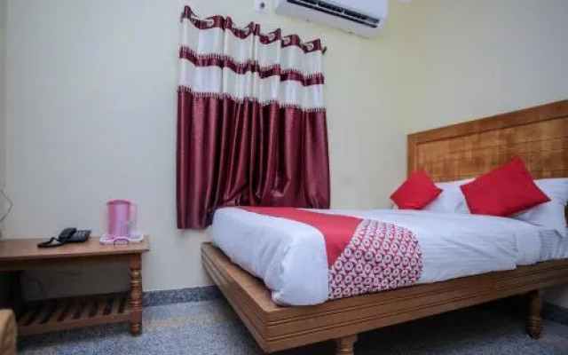 Sri Subbiah Inn By OYO Rooms