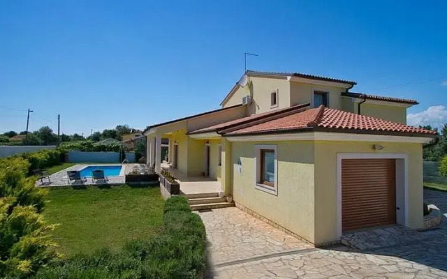 Villa MAGGIE