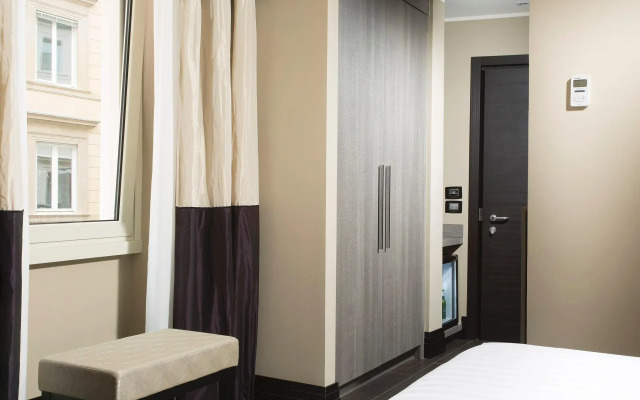 Rome Life Hotel