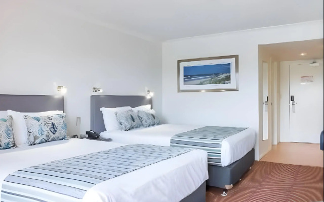 Ramada Hotel Hope Harbour