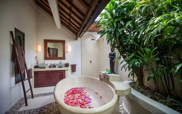 Villa Tania