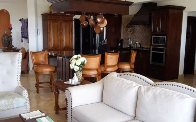 3BR Great View Luxury Villa at Cabo San Lucas